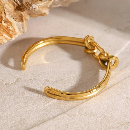 Corinne Cuff