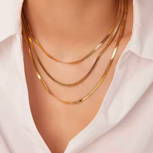 Alma Necklace