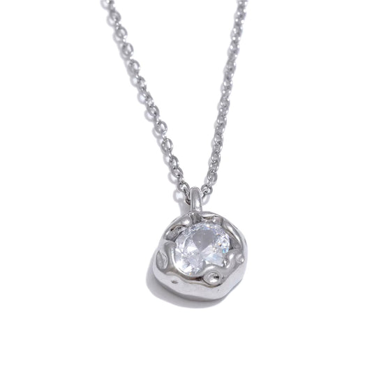 Lana Necklace