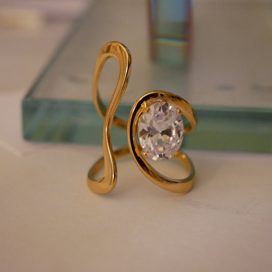 Cassandra Ring