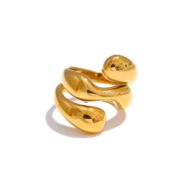 Maggie Ring